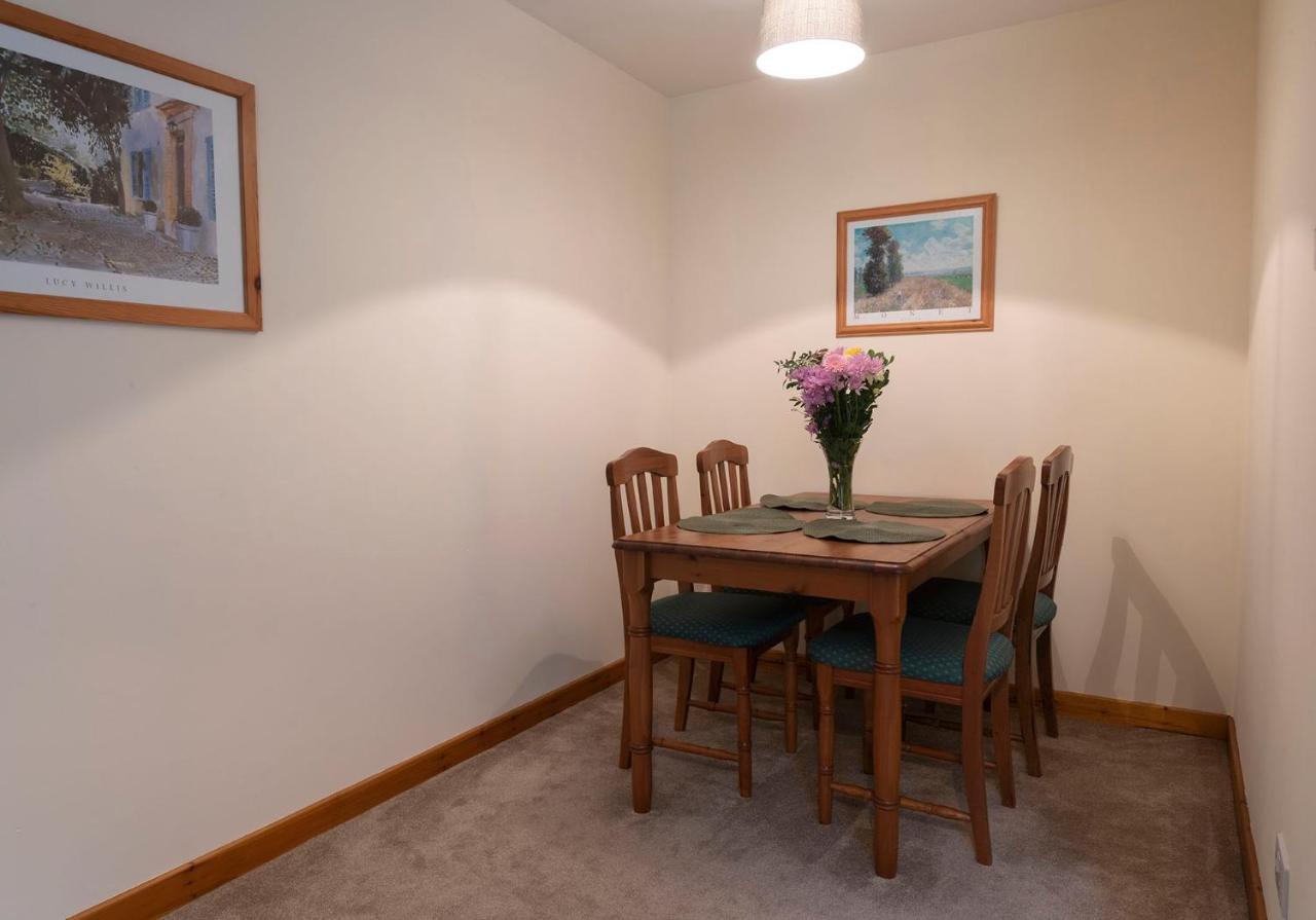 Stylish 2 Bedroom - 2 Miles Inverness City Centre Dış mekan fotoğraf